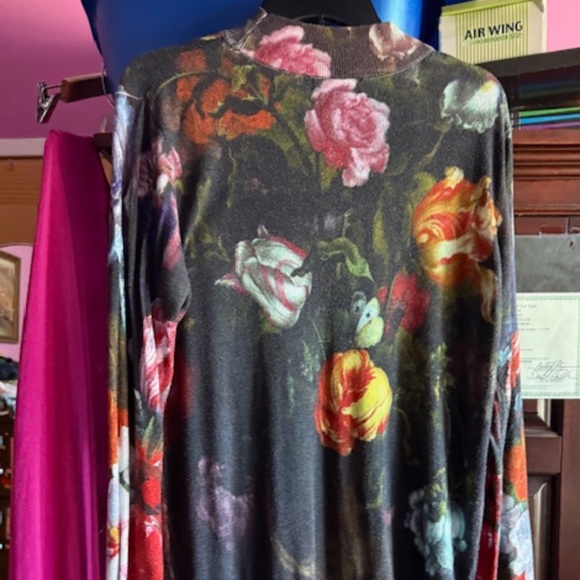 Desigual Flowered sweater size XXL - Picture 2 of 5